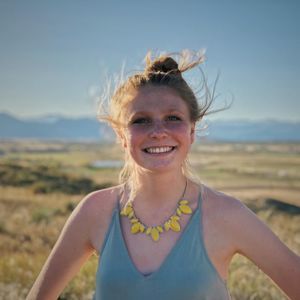 Meet your Posher, Tia